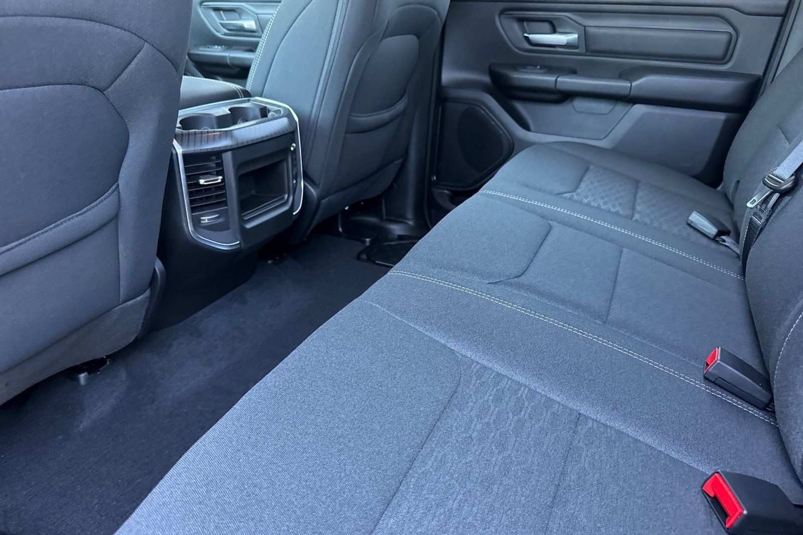 New 2026 RAM 1500 Express AWD/4WD image 11
