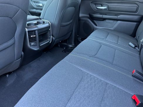 New 2026 RAM 1500 Express AWD/4WD image 11