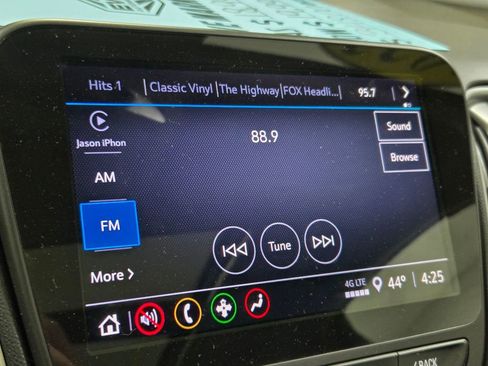 Used 2023 Chevrolet Malibu LT image 28