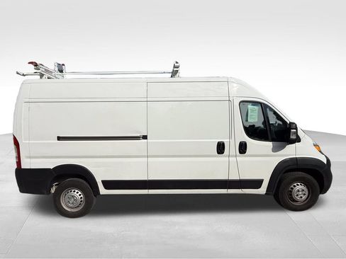 Used 2024 RAM ProMaster 2500 w/ Premium Convenience Group FWD image 7