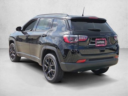 New 2026 Jeep Compass Latitude AWD/4WD image 9