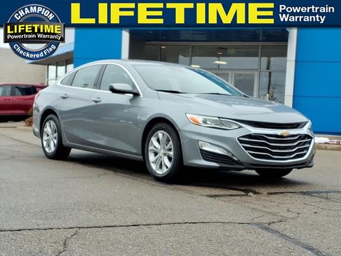 Used 2024 Chevrolet Malibu LT image 1