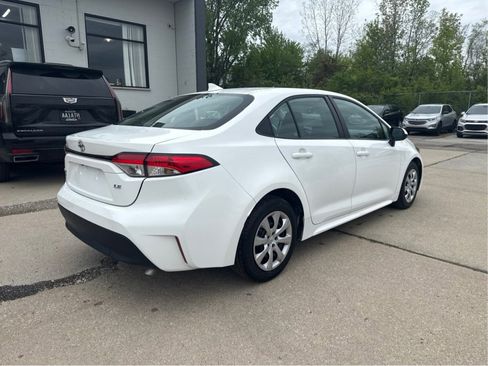 Used 2023 Toyota Corolla LE FWD image 6