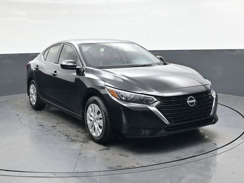 Certified 2025 Nissan Sentra S image 1