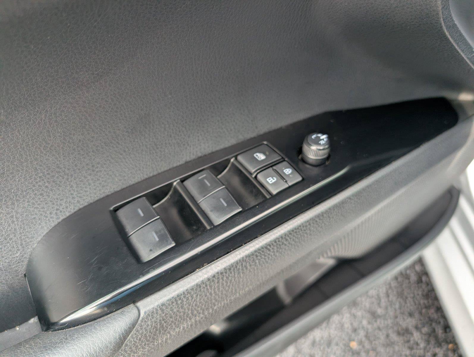 Used 2025 Toyota Camry LE FWD image 16