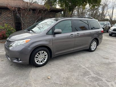 Used 2016 Toyota Sienna XLE