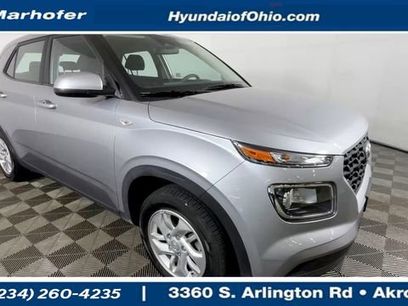 Used 2025 Hyundai Venue SE