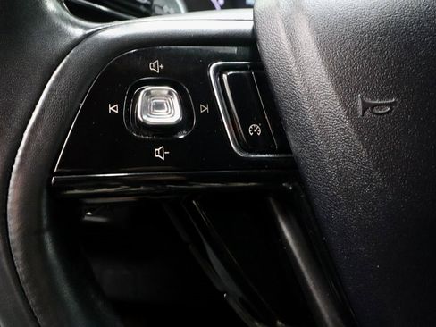 Used 2022 Lincoln Corsair AWD w/ Premium Package image 30