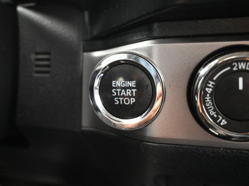 Used 2023 Toyota Tacoma SR5 w/ Technology Package image 17