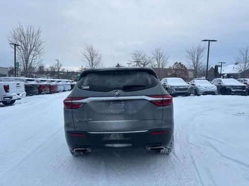 Used 2020 Buick Enclave Essence w/ Sound and Sites Package image 7