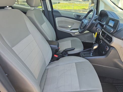 Used 2021 Ford EcoSport S image 10