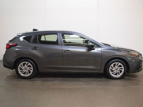 Used 2024 Subaru Impreza 2.0i AWD/4WD image 3