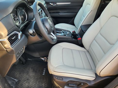 New 2025 MAZDA CX-5 AWD 2.5 S w/ Preferred Package image 13