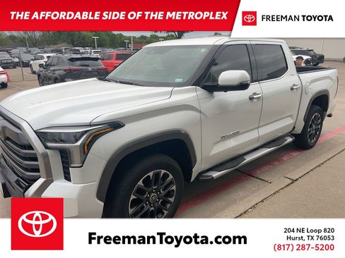 Used 2023 Toyota Tundra Limited image 1