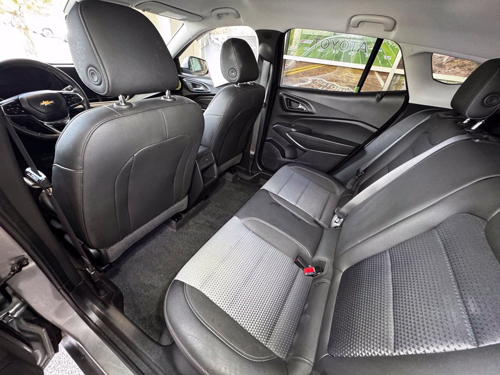 Used 2025 Chevrolet Trax LT w/ Driver Confidence Package FWD image 34