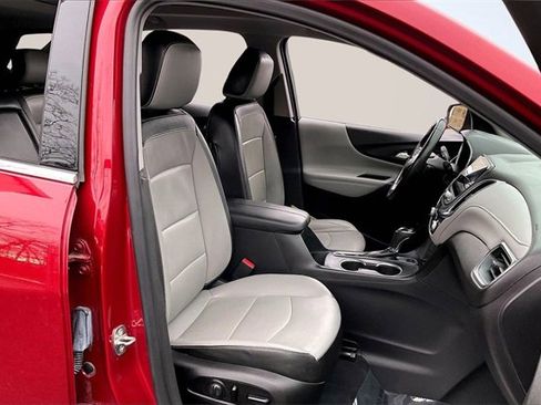 Used 2020 Chevrolet Equinox Premier image 7