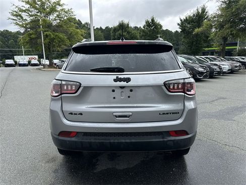 Used 2018 Jeep Compass Limited w/ Navigation Group image 4