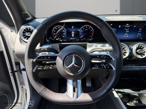 Certified 2025 Mercedes-Benz GLB 250 4MATIC w/ AMG Night Package image 10