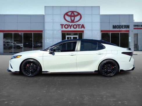 Used 2021 Toyota Camry TRD w/ TRD Package w/JBL Audio image 3