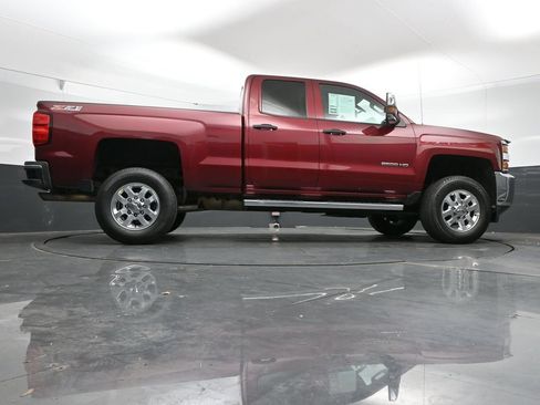 Used 2015 Chevrolet Silverado 2500 LT w/ Z71 Package, Off-Road AWD/4WD image 33