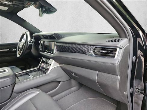 Used 2024 GMC Yukon Denali AWD/4WD image 21
