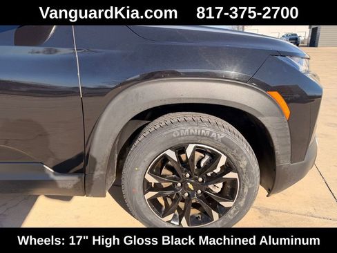 Used 2023 Chevrolet TrailBlazer LT image 11