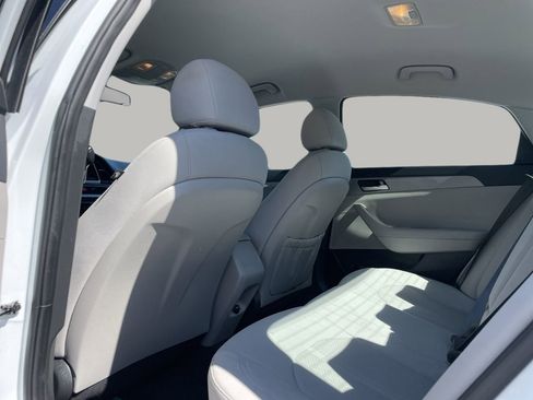 Used 2018 Hyundai Sonata ECO FWD image 16