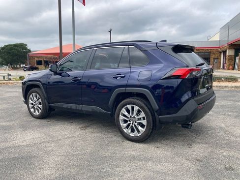 Certified 2025 Toyota RAV4 XLE Premium FWD image 6