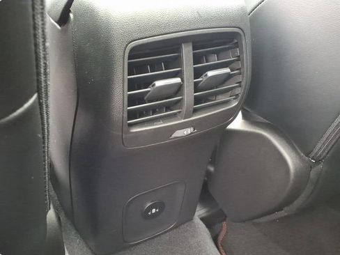 Used 2023 Ford Escape ST-Line Select w/ Tech Pack #2 image 7