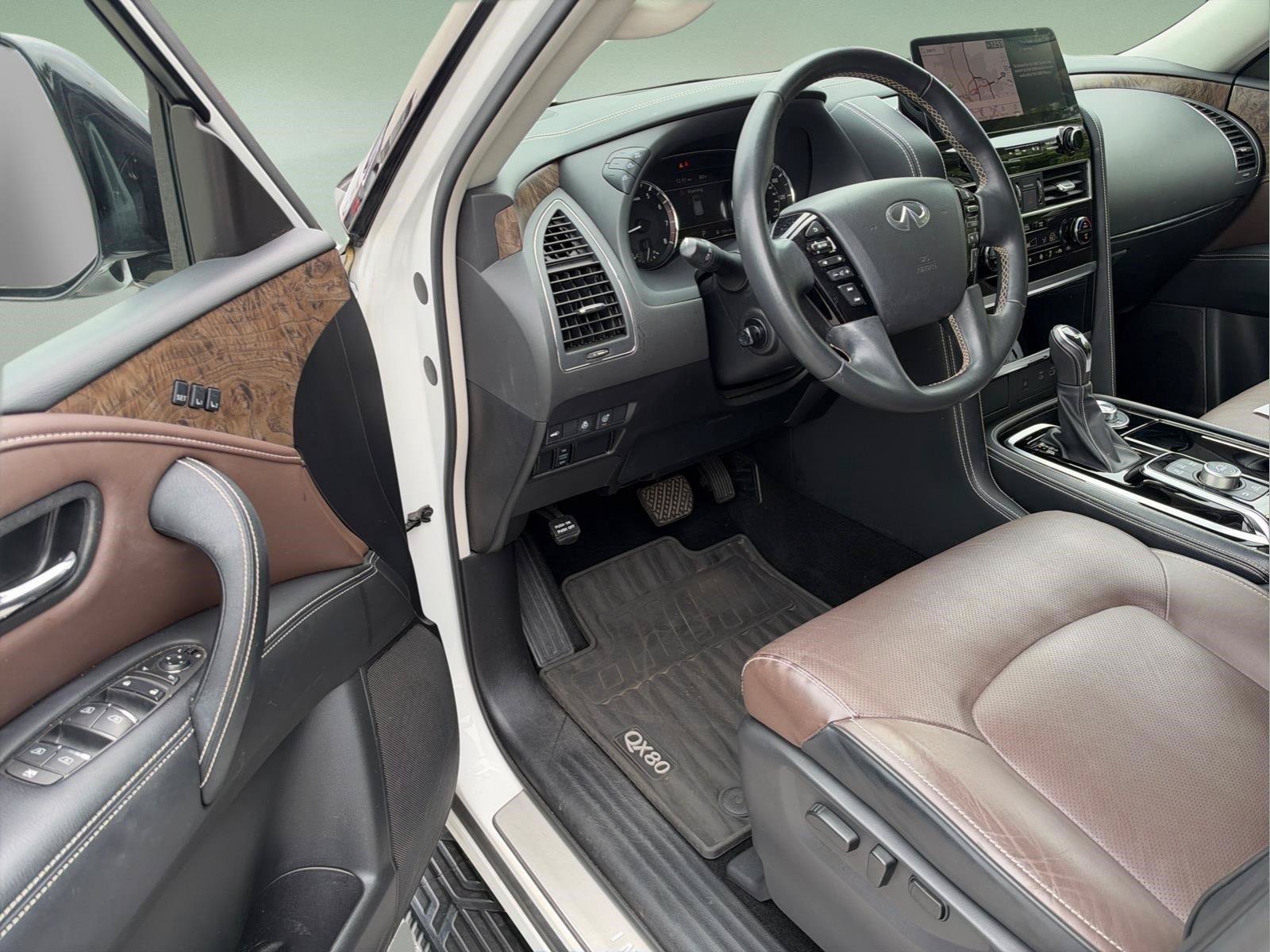 Used 2023 INFINITI QX80 Premium Select w/ Cargo Package AWD/4WD image 17