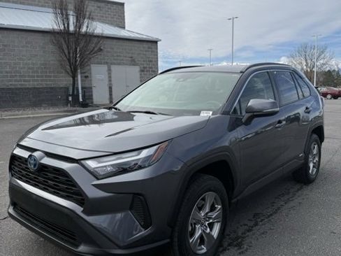 Certified 2023 Toyota RAV4 XLE w/ Convenience Package image 2