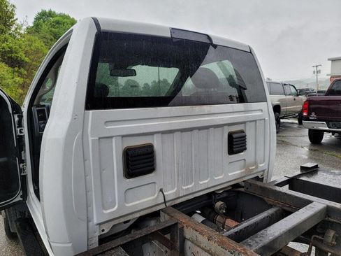 Used 2017 RAM 5500 Tradesman w/ Payload Upgrade Package image 19