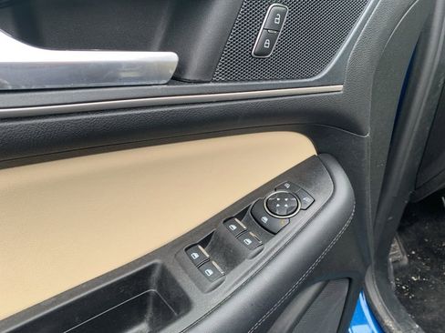 Used 2024 Ford Edge SEL w/ Convenience Package image 19