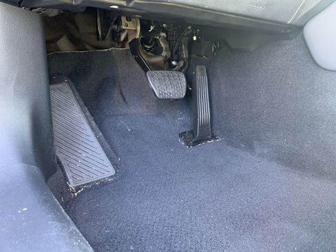 Used 2025 Lexus ES 350 Ultra Luxury image 17