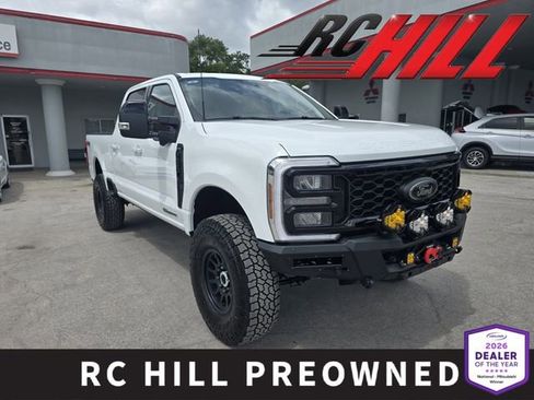 Used 2025 Ford F250 Lariat w/ Black Appearance Package image 1