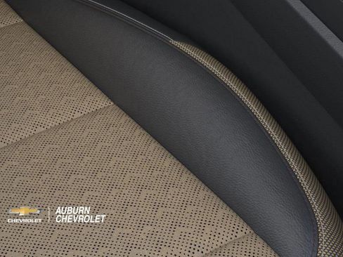 New 2026 Chevrolet Equinox ACTIV AWD/4WD image 21