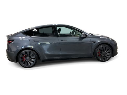 Used 2023 Tesla Model Y Performance AWD/4WD image 7