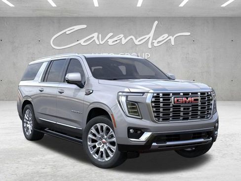 New 2026 GMC Yukon XL Denali w/ Sun & Power Step Package RWD image 7