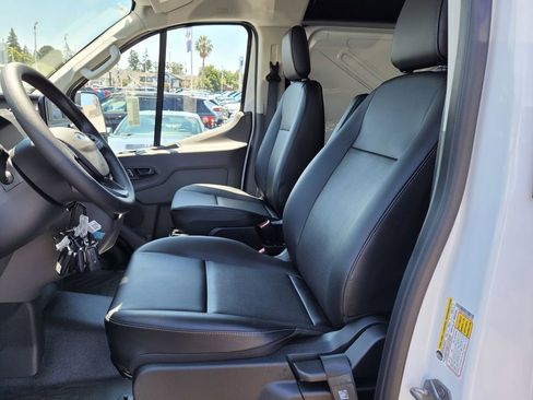 New 2025 Ford Transit 250 Low Roof image 30