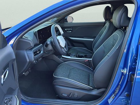 New 2025 Kia K4 GT-Line Turbo w/ GT-Line Sunroof Package FWD image 13
