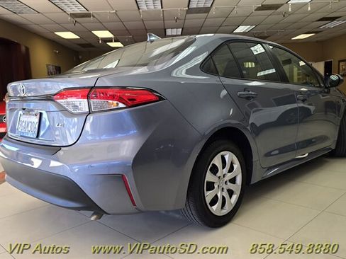 Used 2023 Toyota Corolla LE FWD image 4