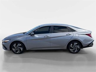 Certified 2025 Hyundai Elantra Limited video 2