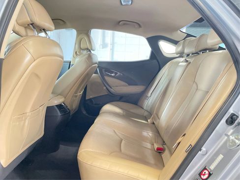 Used 2016 Hyundai Azera image 10