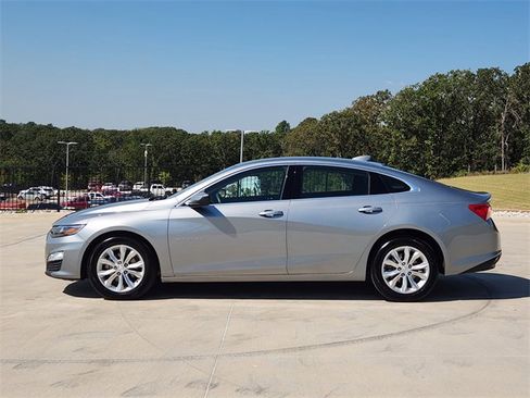 Used 2024 Chevrolet Malibu LT image 5