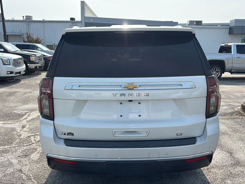 Used 2021 Chevrolet Tahoe LT w/ LT Signature Plus Package RWD image 6