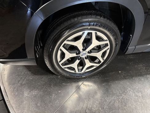 Used 2023 Subaru Forester Premium image 10