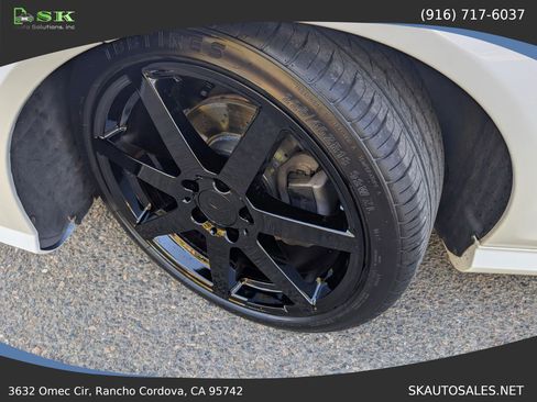 Used 2013 Mercedes-Benz C 250 Coupe image 26