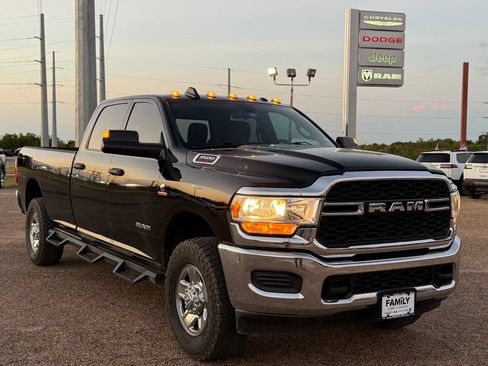 Used 2021 RAM 3500 Tradesman AWD/4WD image 17