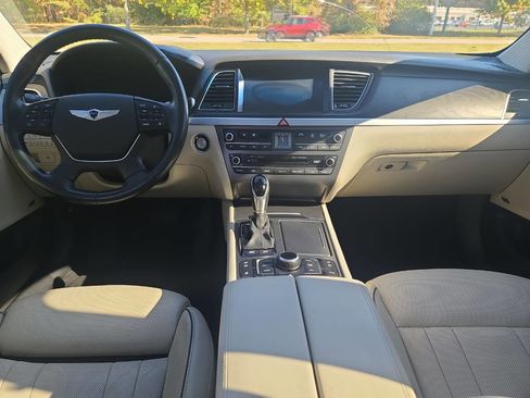 Used 2016 Hyundai Genesis 3.8 w/ Option Group 04 image 34