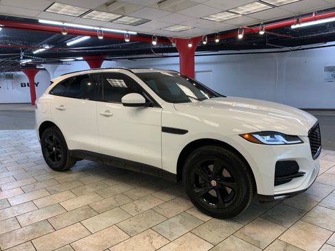 Used 2023 Jaguar F-PACE S AWD/4WD image 8